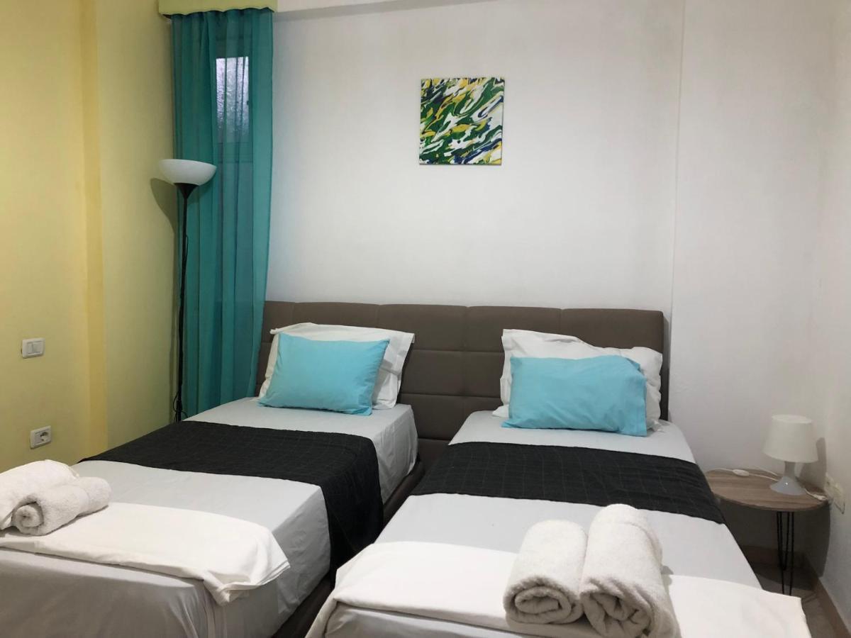 Apartment Genci Seaview Apartaments@albaresidence *